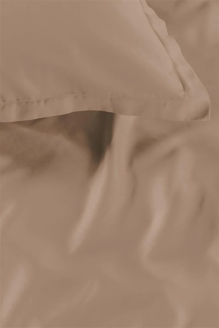 Saten posteljnina - taupe