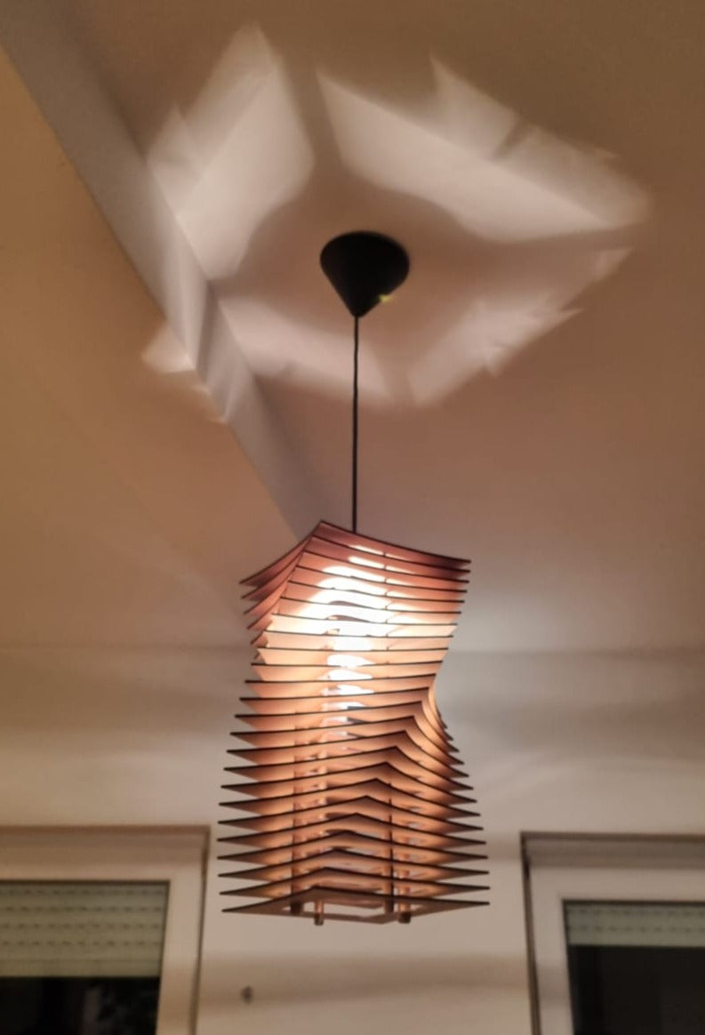 Stropna svetilka Twist box